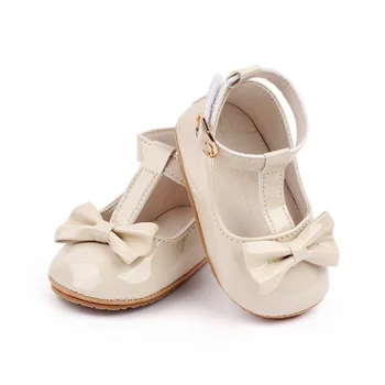 Весенне-осенние новые туфли принцессы с милым бантом, модная детская обувь, удобная обувь для ходьбы на мягкой подошве для девочек